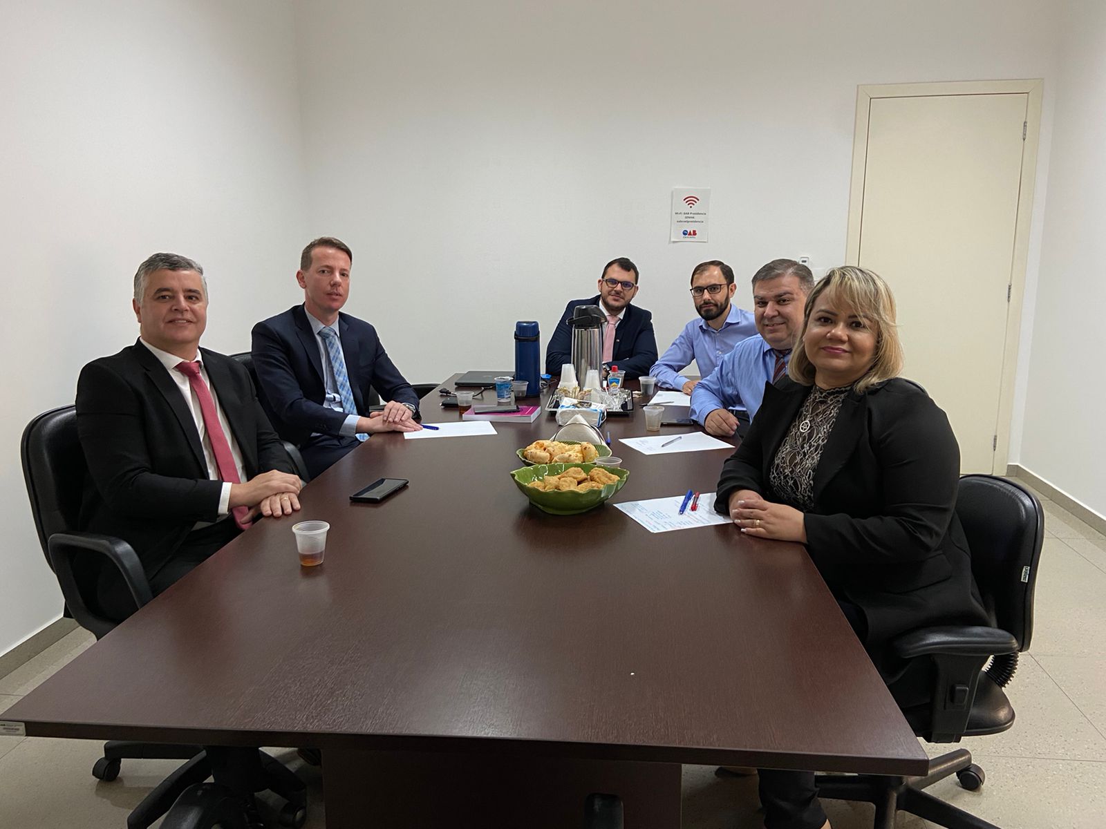 OAB PR fiscaliza o exercício ilegal da  profissão e publicidade na advocacia 